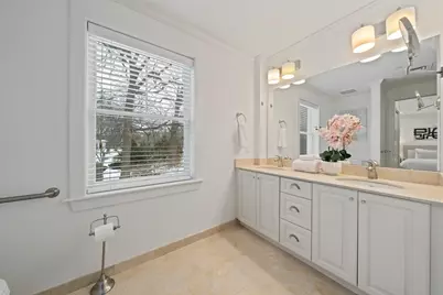 321 Hammond Pond Pkwy #105, Brookline, MA 02467 - Photo 17