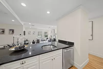 321 Hammond Pond Pkwy #105, Brookline, MA 02467 - Photo 9