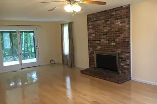 5 Lynne Ave, Tyngsborough, MA 01879 - Photo 9