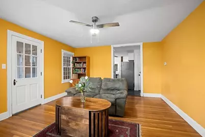 38 Glendale St, Worcester, MA 01602 - Photo 9