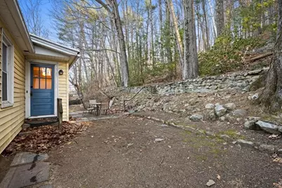 38 Glendale St, Worcester, MA 01602 - Photo 17