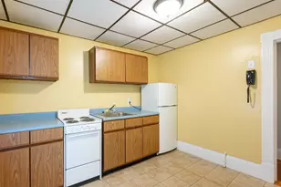 30 Grace St, Lowell, MA 01851 - Photo 25