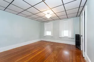 30 Grace St, Lowell, MA 01851 - Photo 27