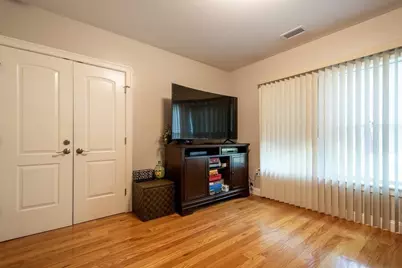 990 Vfw Pkwy #204, Boston, MA 02132 - Photo 13