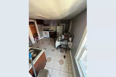 12 Lee Street #3, Somerville, MA 02145 - Photo 3