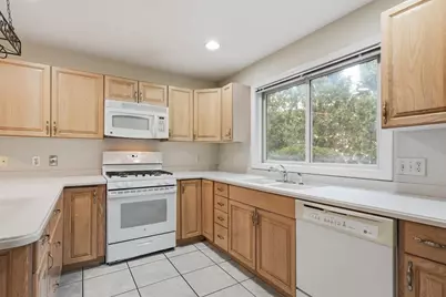 196 Algonquin Trail #196, Ashland, MA 01721 - Photo 13