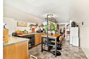 28-30 Quincy St, Medford, MA 02155 - Photo 21