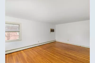 234 Foster St, Lowell, MA 01851 - Photo 11