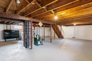 234 Foster St, Lowell, MA 01851 - Photo 27