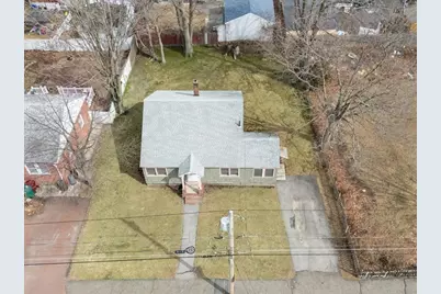 234 Foster St, Lowell, MA 01851 - Photo 29