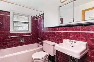 234 Foster St, Lowell, MA 01851 - Photo 17