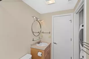 296 Meridian St, Boston, MA 02128 - Photo 9