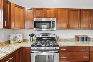 4 Patriots Blvd, Hopkinton, MA 01748 - Photo 9