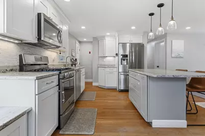 25 Hazelmere Rd, Boston, MA 02131 - Photo 7