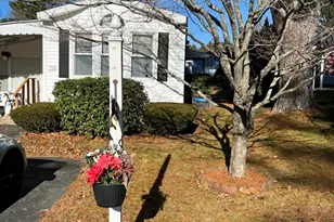 56 Park Ave, Sturbridge, MA 01566 - Photo 1