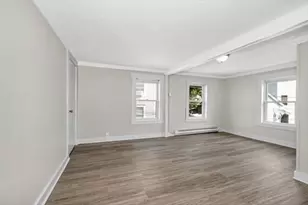 8 Cedar Ct, Lowell, MA 01852 - Photo 3