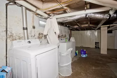 20 E School St, West Springfield, MA 01089 - Photo 39