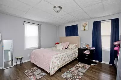 20 E School St, West Springfield, MA 01089 - Photo 27