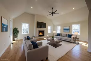 315 Mill St, Haverhill, MA 01830 - Photo 3