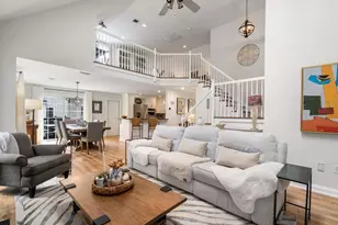 47 Holly Cir, Kingston, MA 02364 - Photo 3