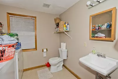 18-20 Summer St, Agawam, MA 01001 - Photo 13