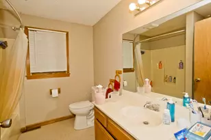 18-20 Summer St, Agawam, MA 01001 - Photo 5