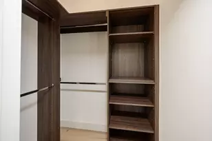 21 Tanglewood Rd, Boston, MA 02124 - Photo 15