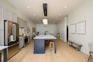 21 Tanglewood Rd, Boston, MA 02124 - Photo 7