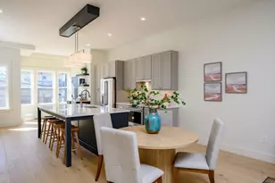 21 Tanglewood Rd, Boston, MA 02124 - Photo 9