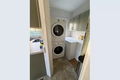 9 Hollis St #B, Milton, MA 02186 - Photo 7