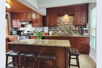 60 Circuit Ave S, Worcester, MA 01603 - Photo 11