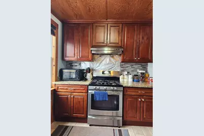 60 Circuit Ave S, Worcester, MA 01603 - Photo 13