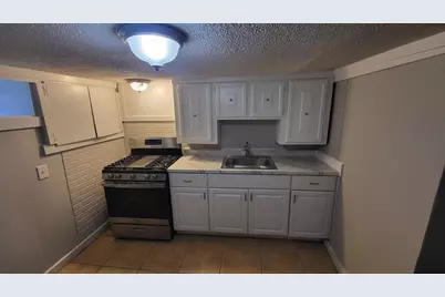 8 Cedar Court #1, Lowell, MA 01852 - Photo 3