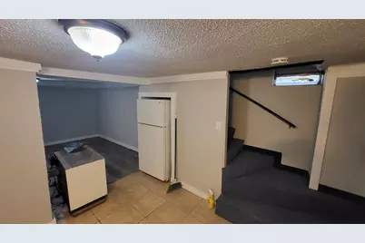 8 Cedar Court #1, Lowell, MA 01852 - Photo 5