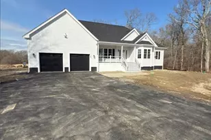 208 Rockland St, Dartmouth, MA 02748 - Photo 3