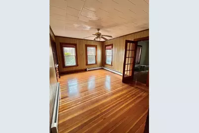 8 Mechanic St #1, Ware, MA 01082 - Photo 3