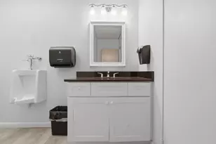 174 Green St, Melrose, MA 02176 - Photo 33