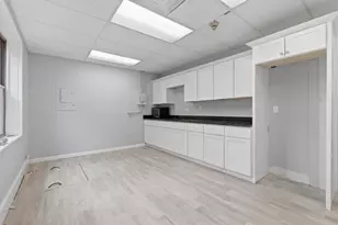 174 Green St, Melrose, MA 02176 - Photo 21