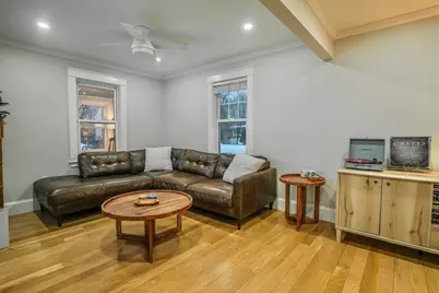 1 Linden Street, Woburn, MA 01801 - Photo 5