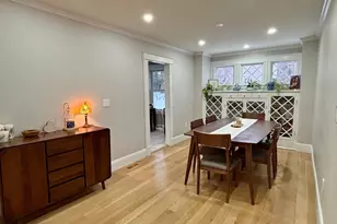 1 Linden St, Woburn, MA 01801 - Photo 7