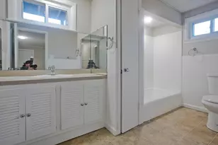 177 Marion St, Chicopee, MA 01013 - Photo 19