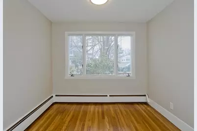 177 Marion St, Chicopee, MA 01013 - Photo 25