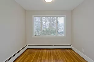 177 Marion St, Chicopee, MA 01013 - Photo 25