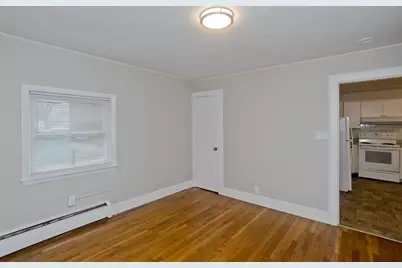 177 Marion St, Chicopee, MA 01013 - Photo 17