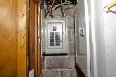 177 Marion St, Chicopee, MA 01013 - Photo 35