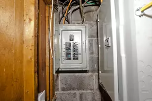 177 Marion St, Chicopee, MA 01013 - Photo 33