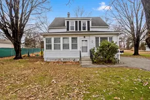 177 Marion St, Chicopee, MA 01013 - Photo 3
