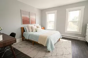 596 Beacon, Lowell, MA 01850 - Photo 5