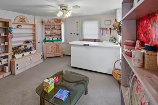 37 E Main, Georgetown, MA 01833 - Photo 9