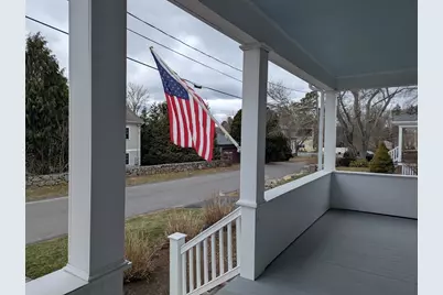 7 Akin St, Dartmouth, MA 02748 - Photo 3